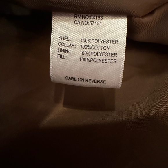 Bass (G.H. Bass & Co.) Brown Quilted  Jacket with a Corduroy Collar in size Larg - Picture 4 of 5